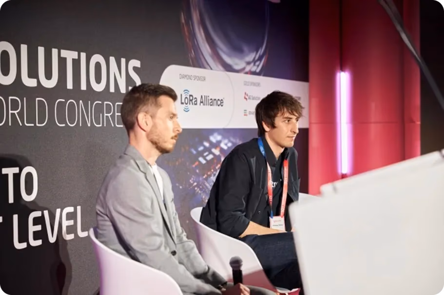 Francesco Mattioli sul palco all'IOTSWC 2025