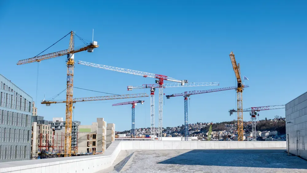SiteAssist mejora la seguridad en las obras procesando más de 770.000 imágenes con Ultralytics YOLO