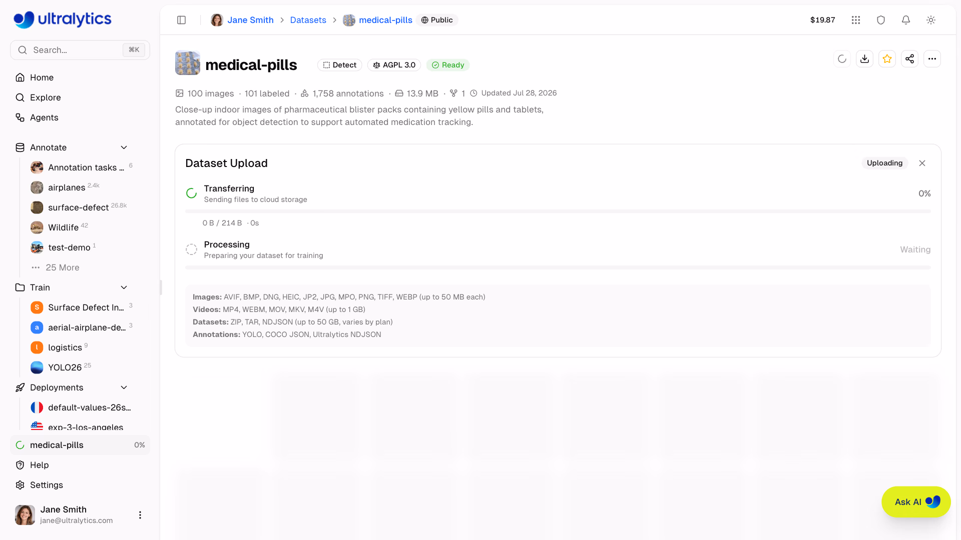 Ultralytics Platform 데이터셋 업로드 진행률 표시줄