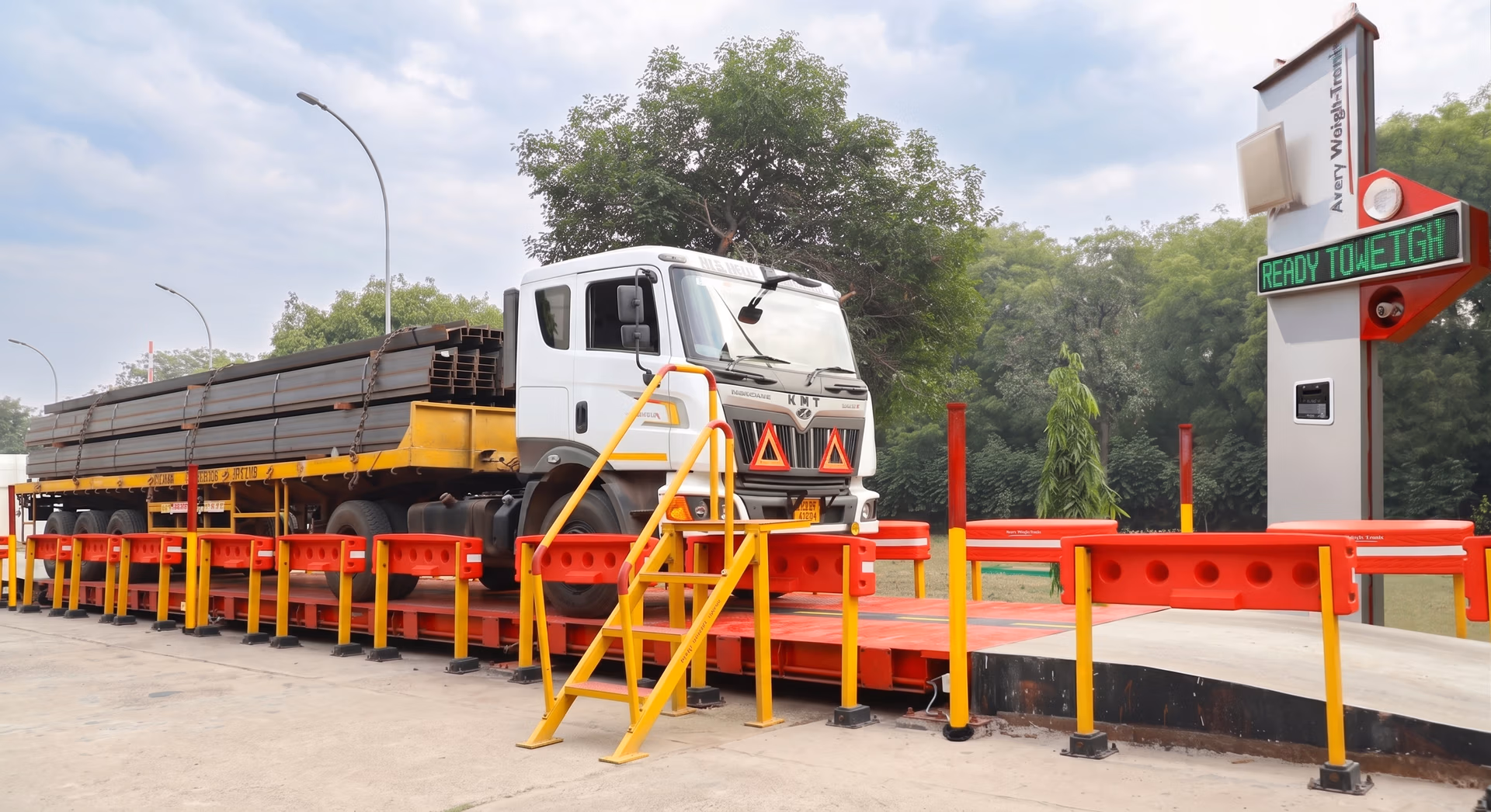 Una pesa a ponte senza operatore