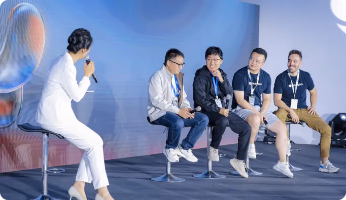Ein Panel zur Entwicklung von YOLO Modellen auf der YV25 Shenzhen