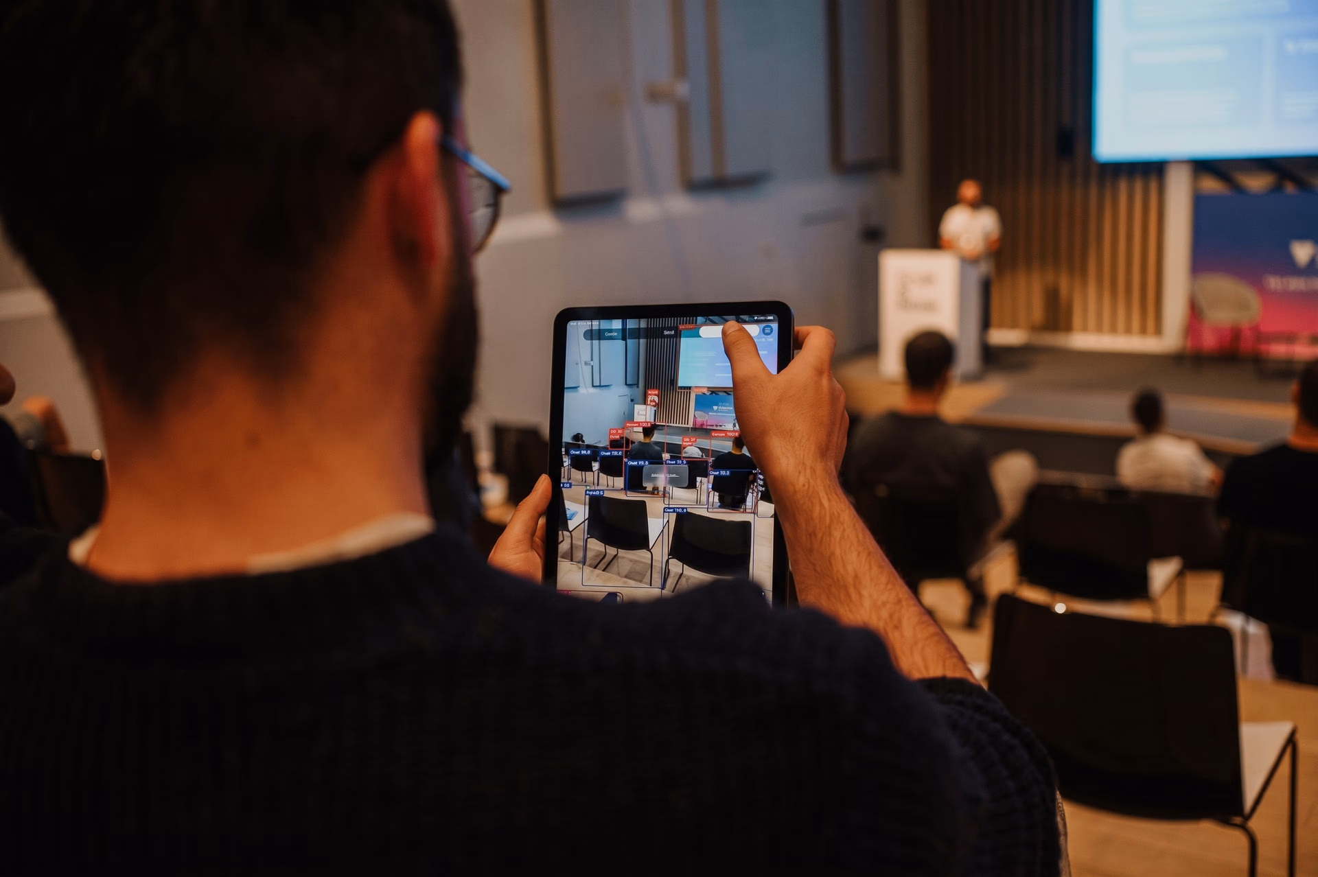 Mettiti all'opera con la computer vision a YOLO Vision 2024