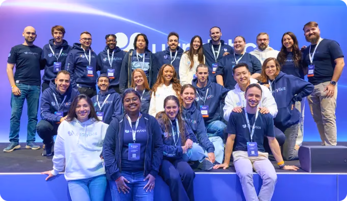 Das Ultralytics-Team lässt einen inspirierenden Tag auf der YOLO Vision 2025 ausklingen