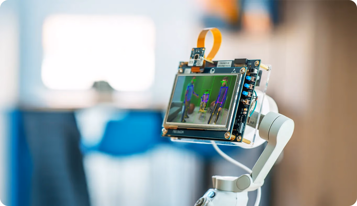 STMicroelectronics ejecuta Ultralytics YOLO en un MCU a solo 9,4 mJ por inferencia