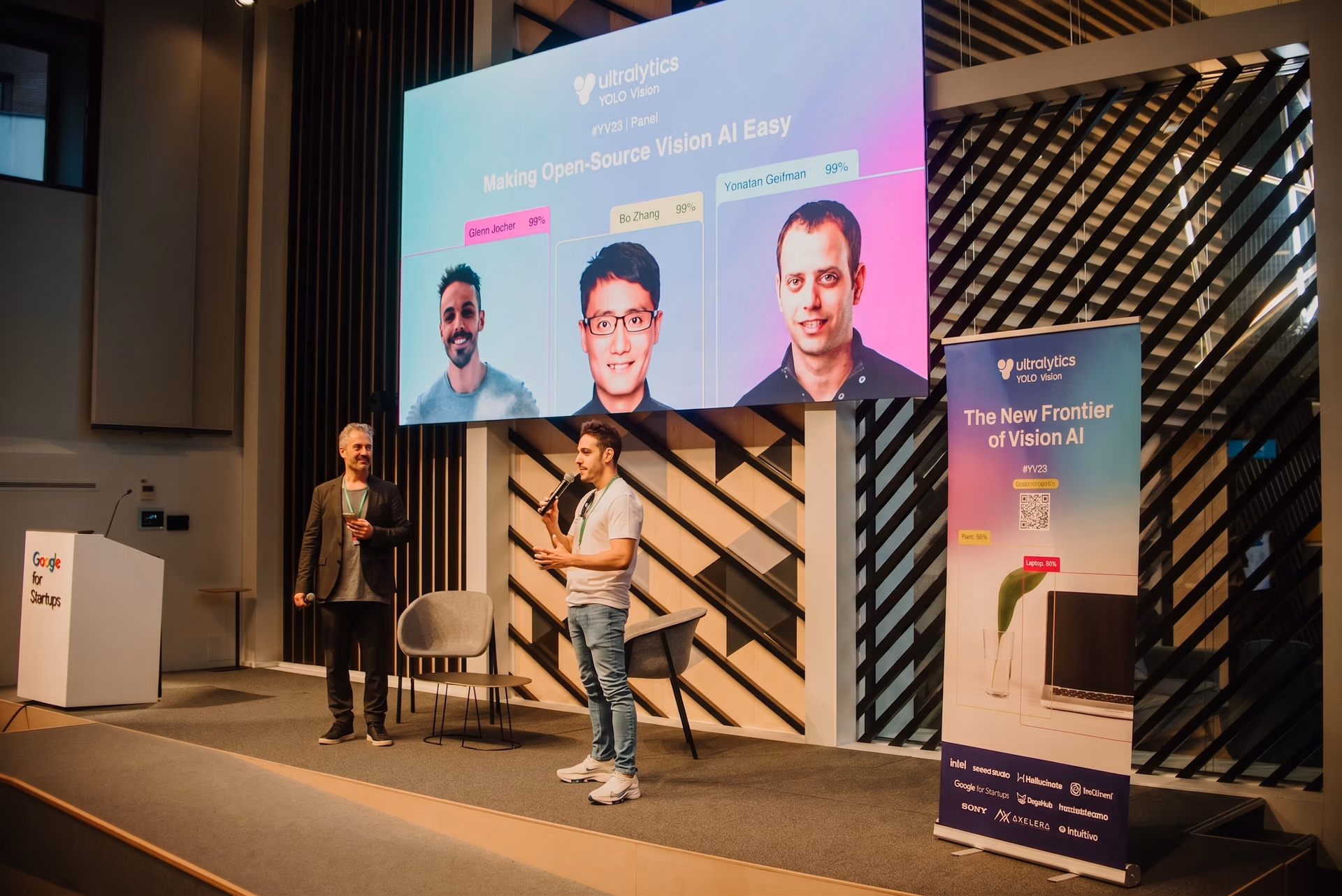 YOLO Vision의 Ultralytics 소속 Glenn Jocher