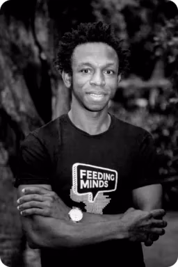 Ousman Umar氏はNasco Feeding Mindsの創設者です