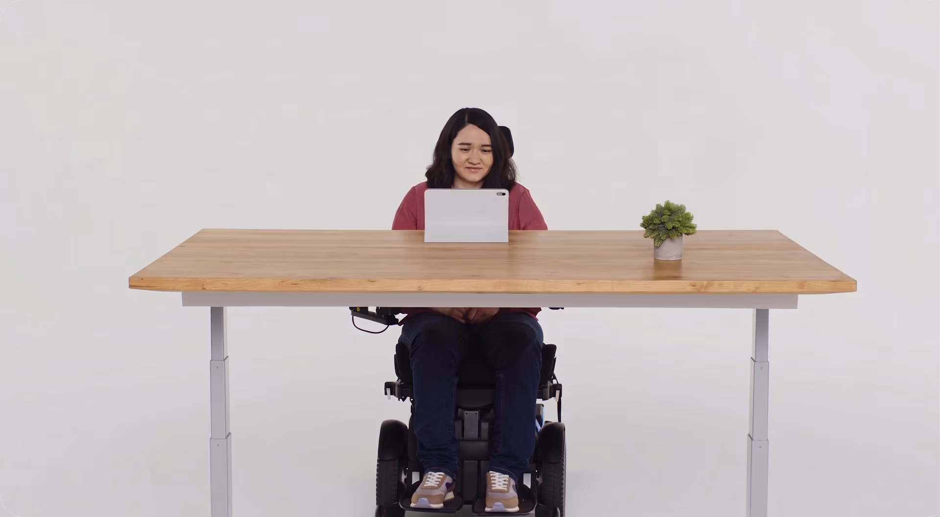 Using Eye Tracking to operate an iPad without touching it