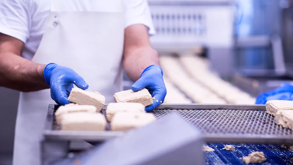 Chef Robotics uses Ultralytics YOLO to cut food giveaway by 67%