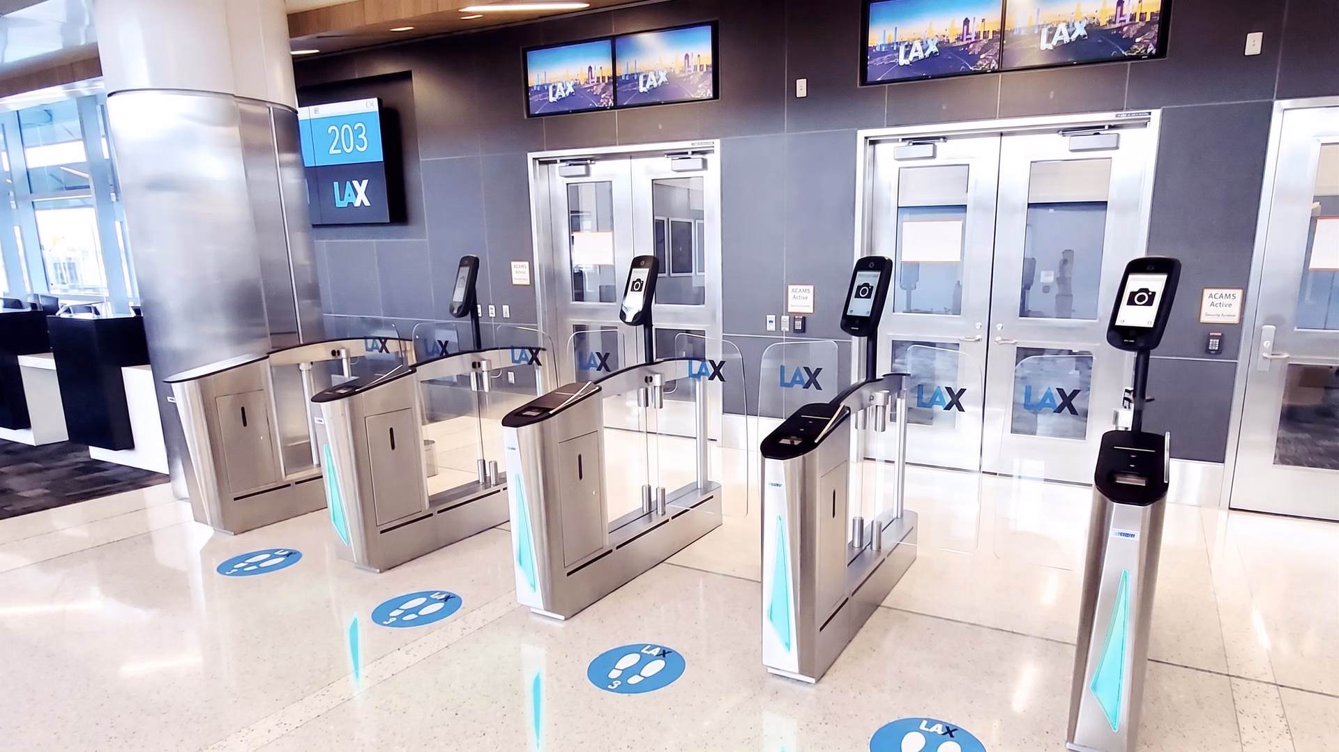 New facial recognition system at LAX airport