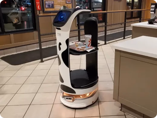 روبوت خدمة في مطعم Chick-fil-A
